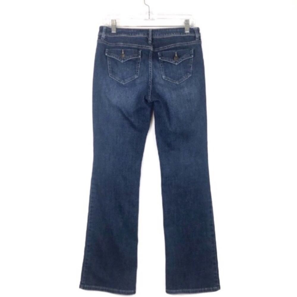 Simply Vera Vera Wang Size 4 Dark Wash Flare Jeans Generous Fit - Picture 3 of 6